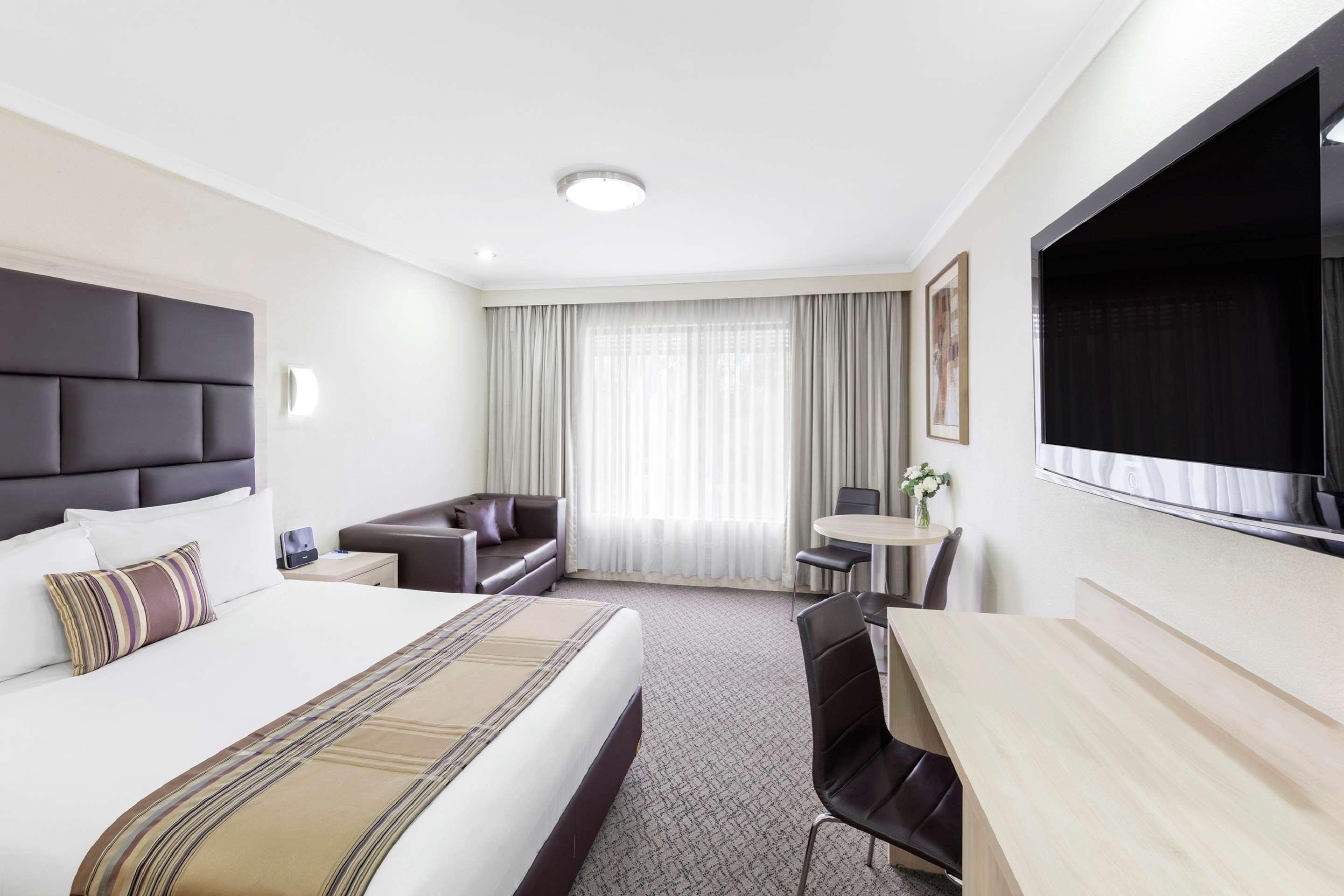 Garden City Hotel, Best Western Signature Collection Camberra Exterior foto