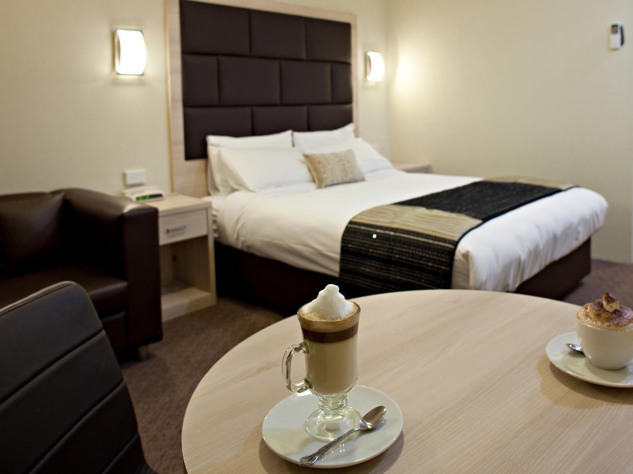 Garden City Hotel, Best Western Signature Collection Camberra Exterior foto