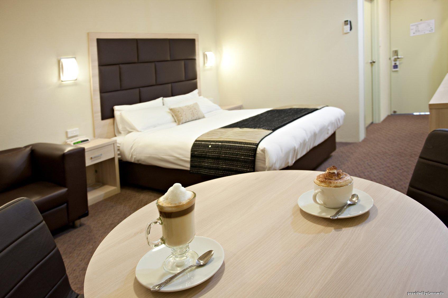 Garden City Hotel, Best Western Signature Collection Camberra Habitación foto