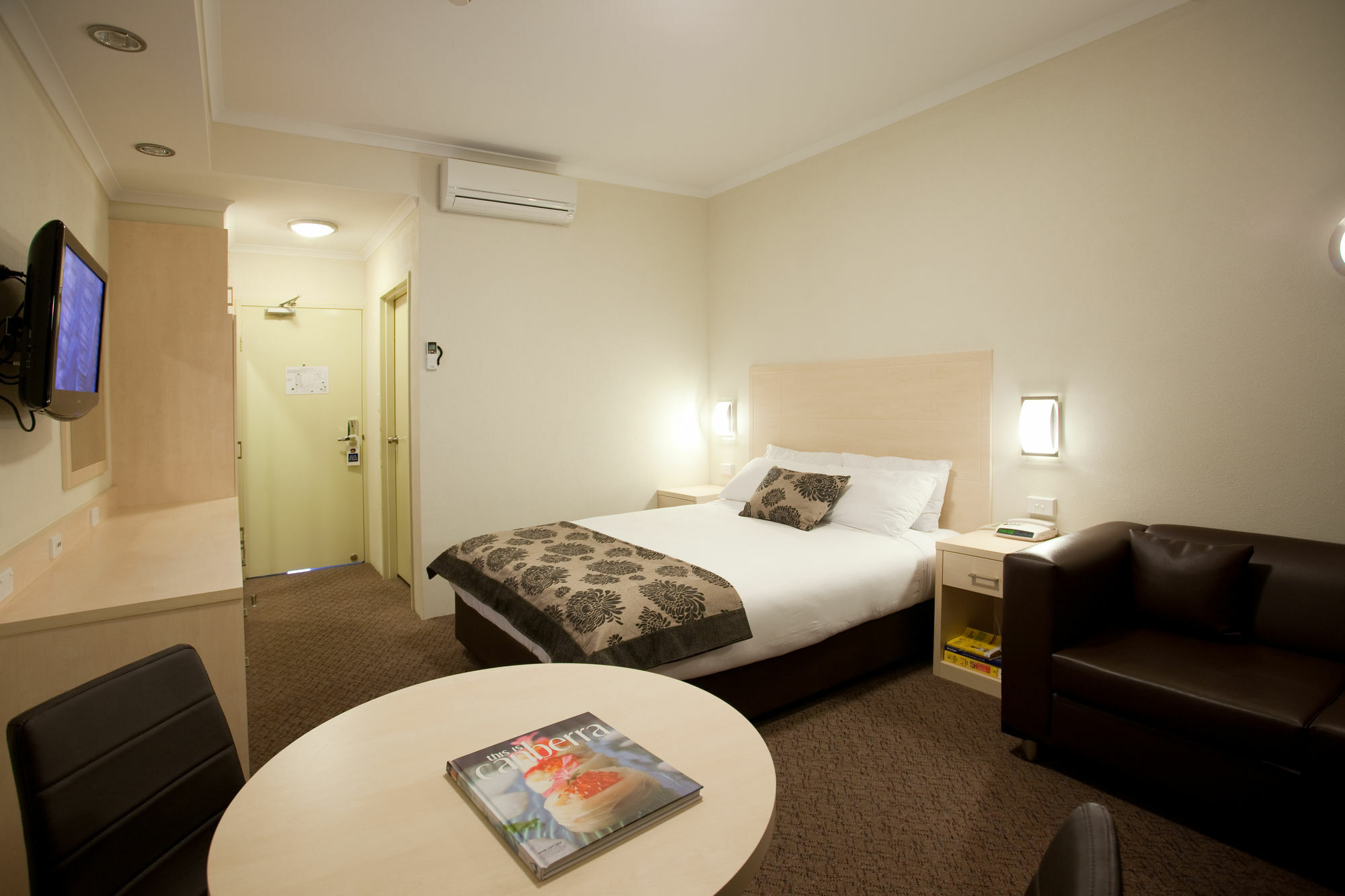 Garden City Hotel, Best Western Signature Collection Camberra Habitación foto