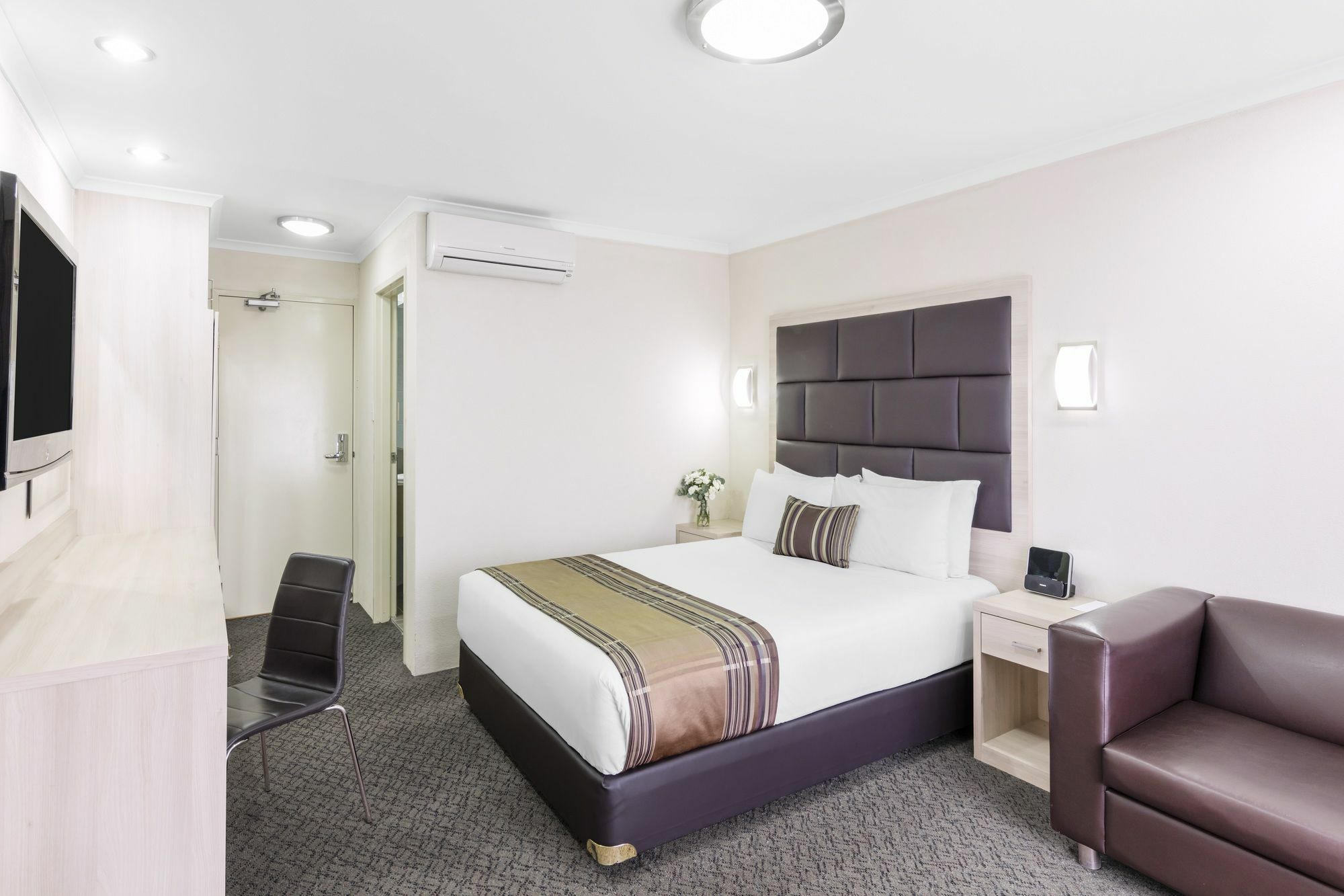 Garden City Hotel, Best Western Signature Collection Camberra Exterior foto